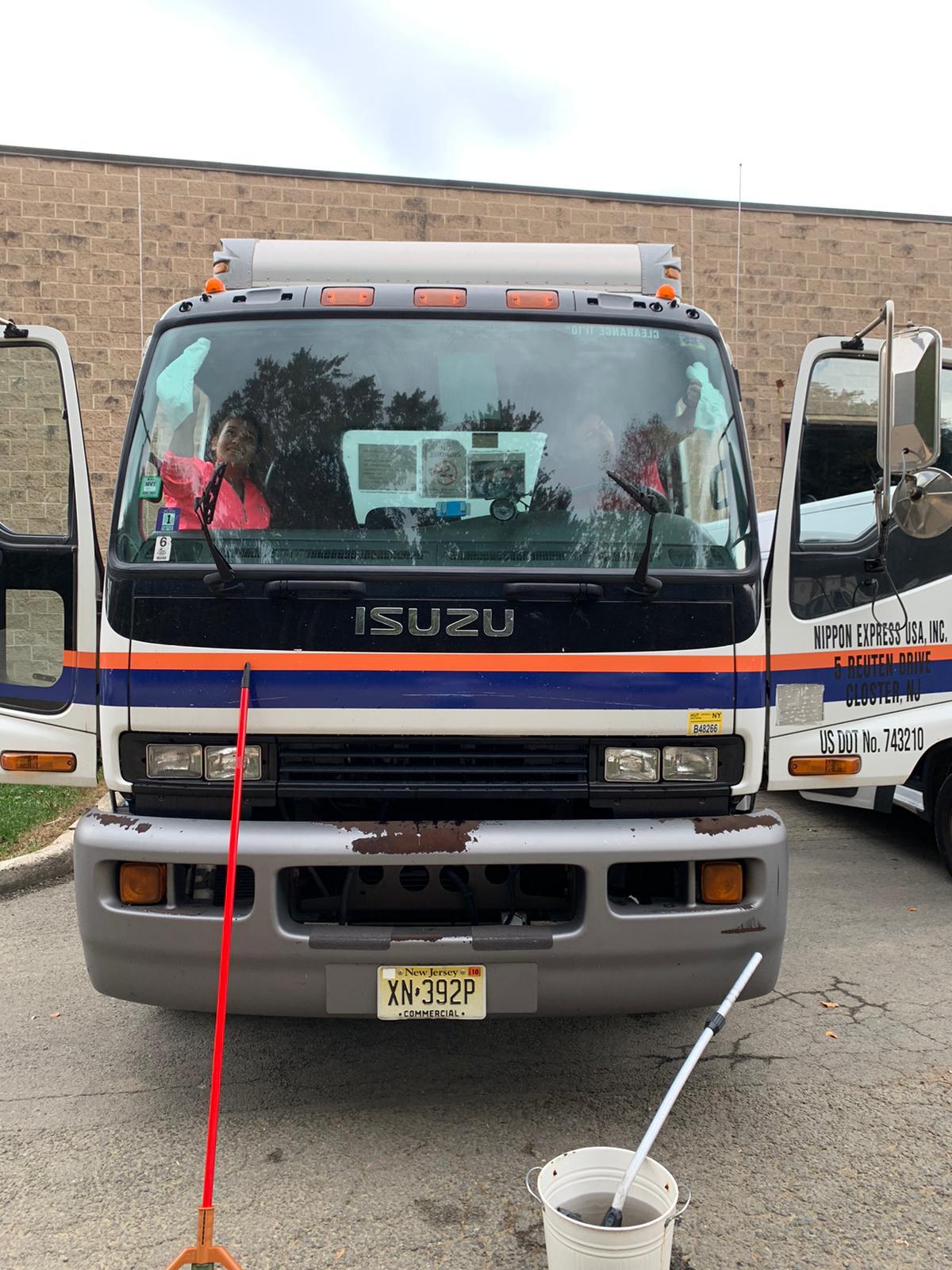Nippon Express Facility Cleaning
